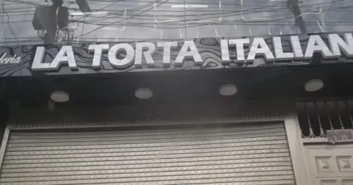 PASTELERIA LA TORTA ITALIANA CALLE 30 CON 3 PASTELERIA LA TORTA ITALIANA CALLE 30 CON 3